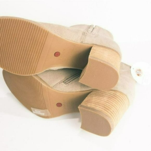 Blondo Nina Waterproof Suede Boot - Picture 8 of 8